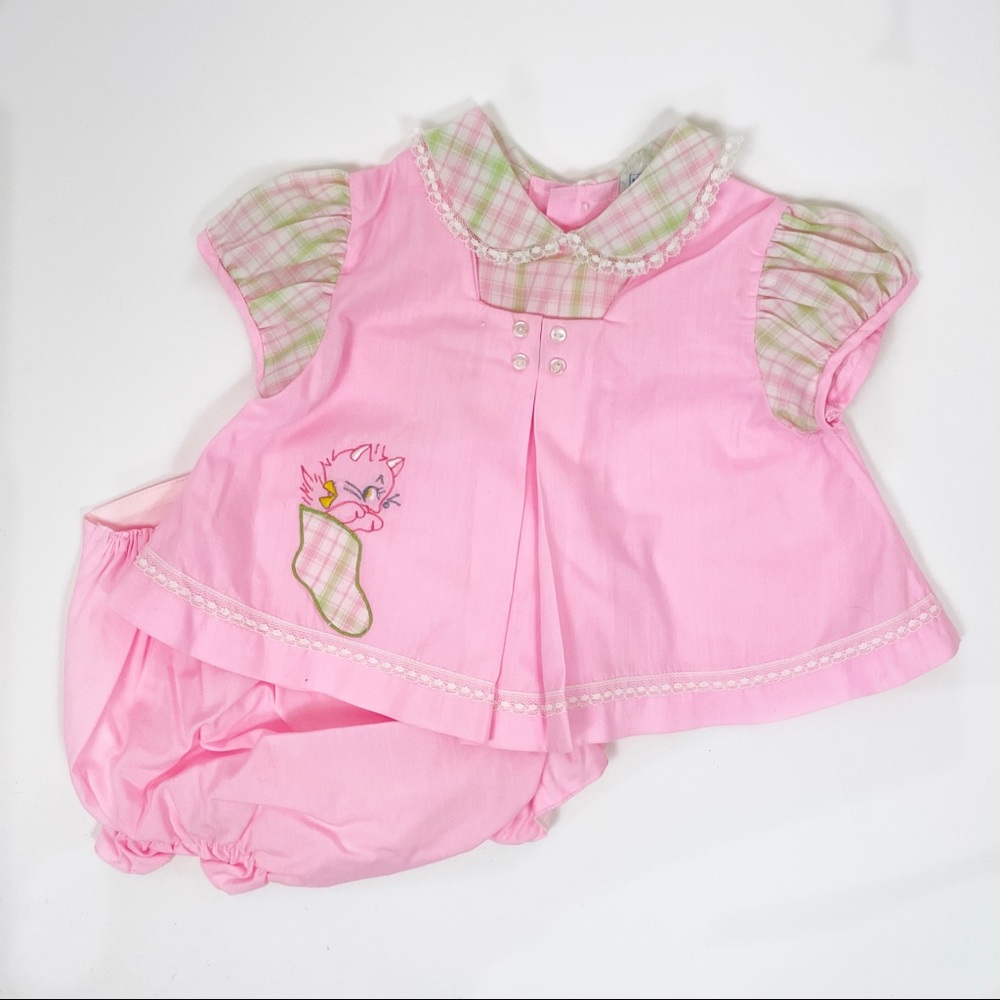 Vintage 70s Infant Pink Cat Top and Bloomers Set